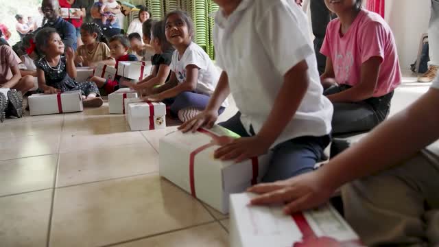 This holiday season, our Goettsch International team joined the Box of Joy initiative by…