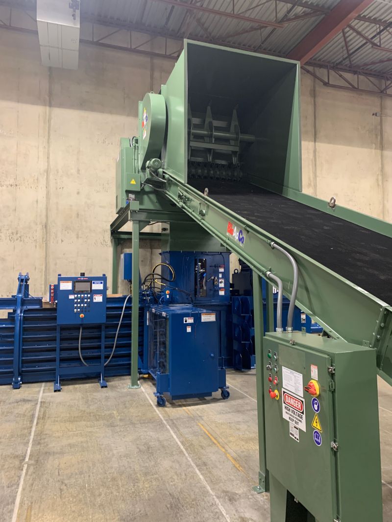 Designed for demanding shredding applications, the Harris American PAC5029-8T30 baler…